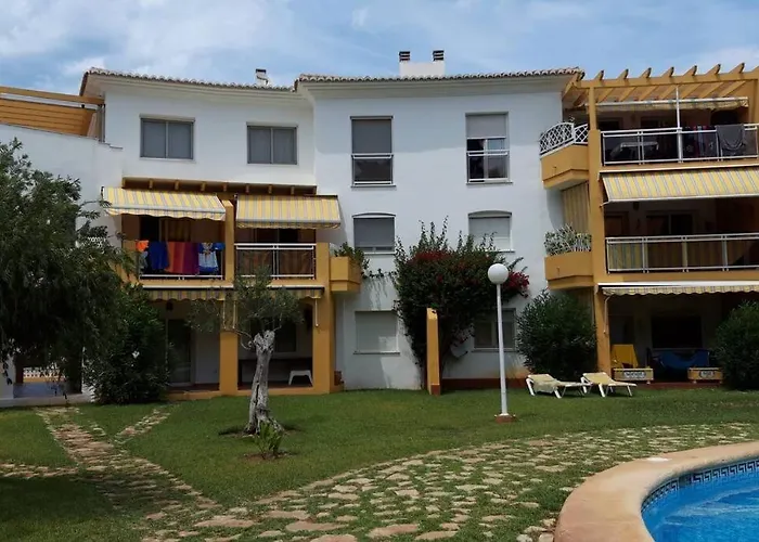 Place With Terrace And Pool Ideal For Families